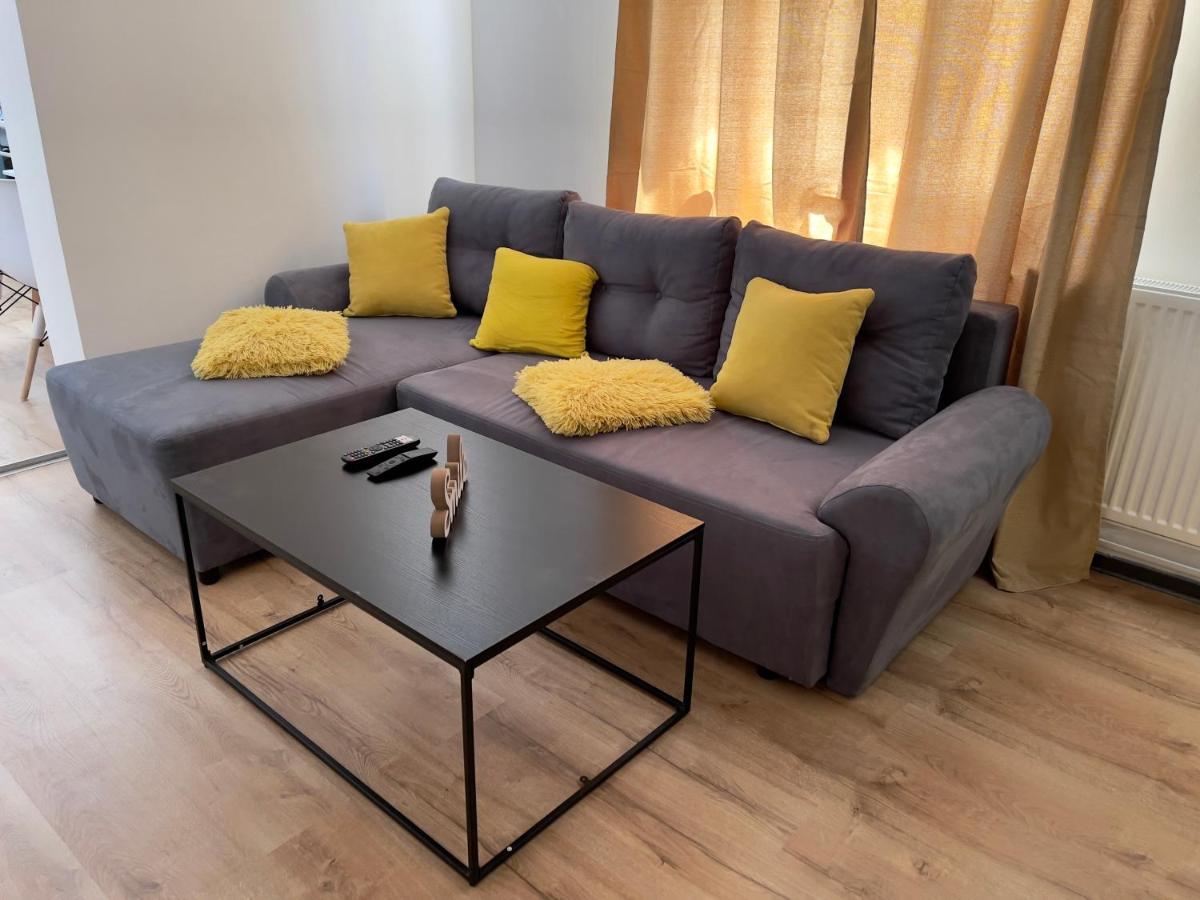 Nordic - With Private Yard, Bbq & Free Parking, 4 Km From Center בראשוב